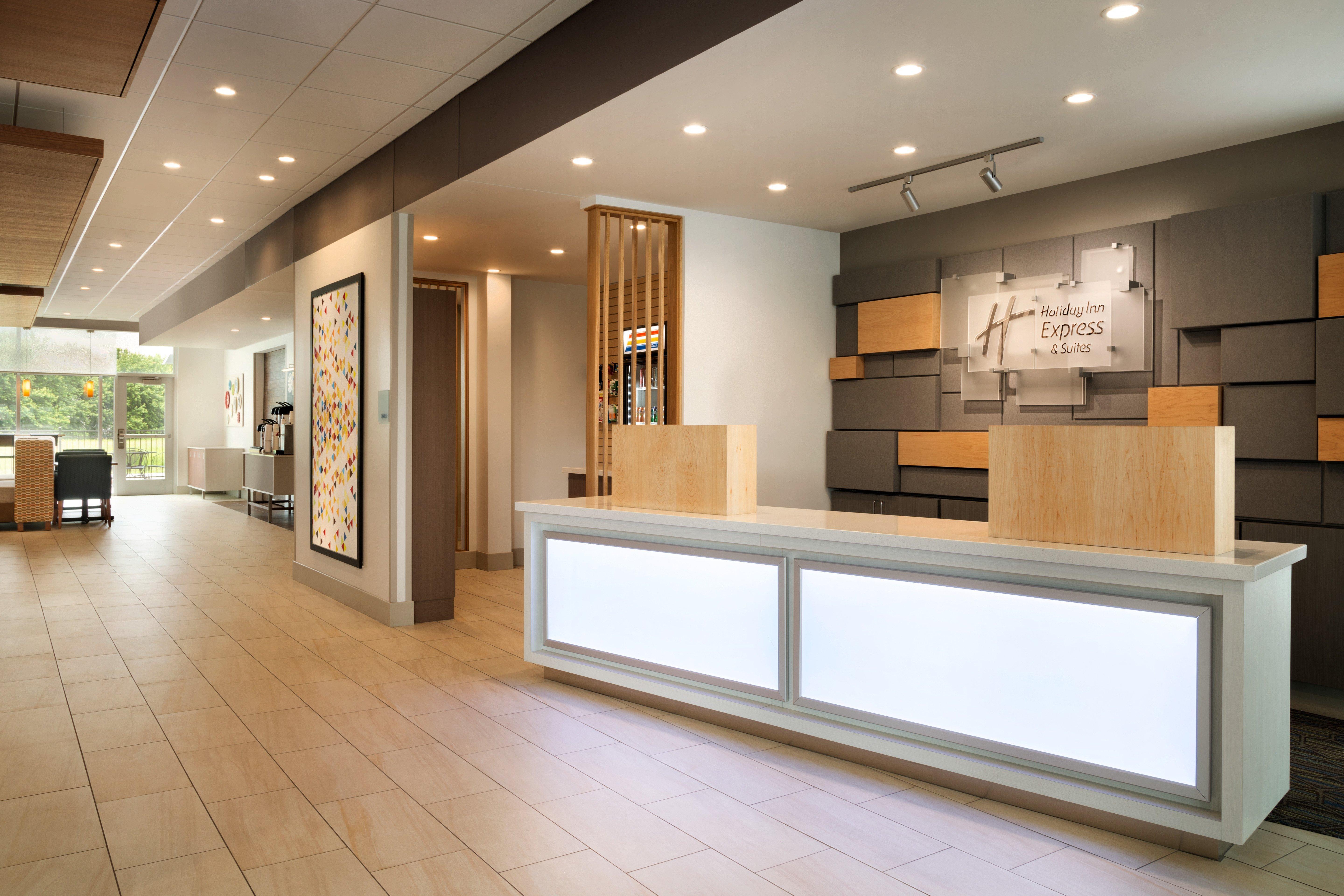 Holiday Inn Express & Suites Clear Spring By Ihg Eksteriør billede