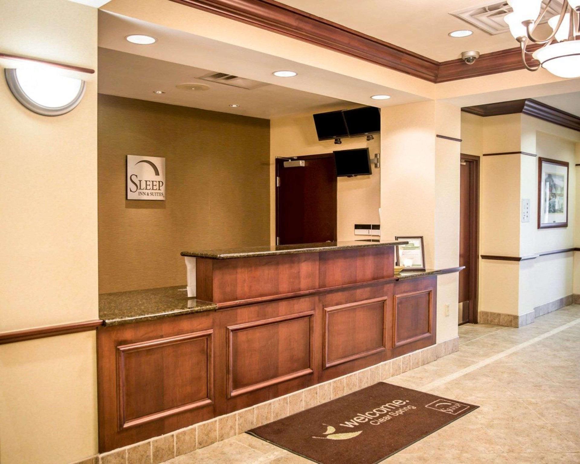 Holiday Inn Express & Suites Clear Spring By Ihg Eksteriør billede