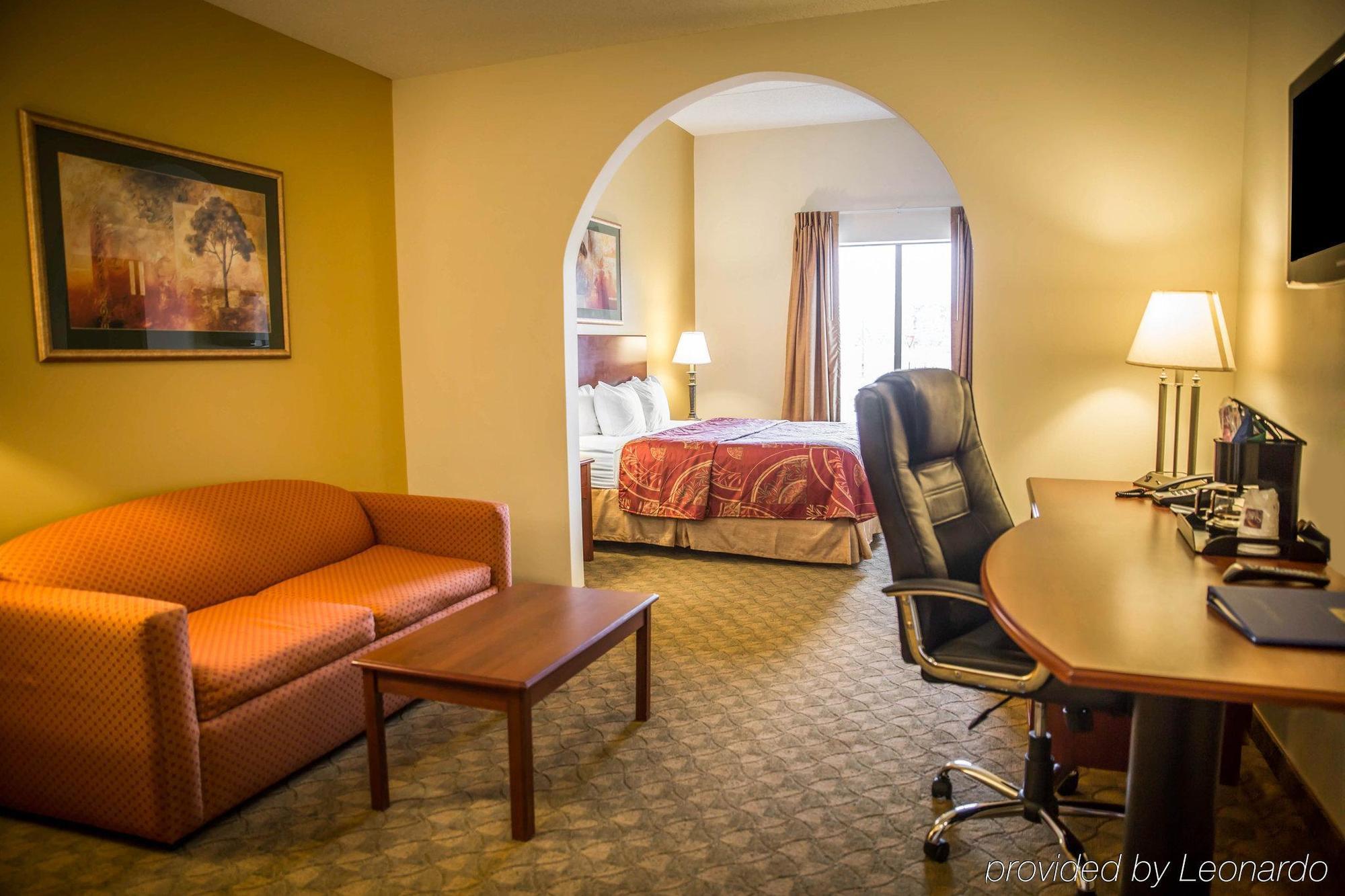 Holiday Inn Express & Suites Clear Spring By Ihg Eksteriør billede