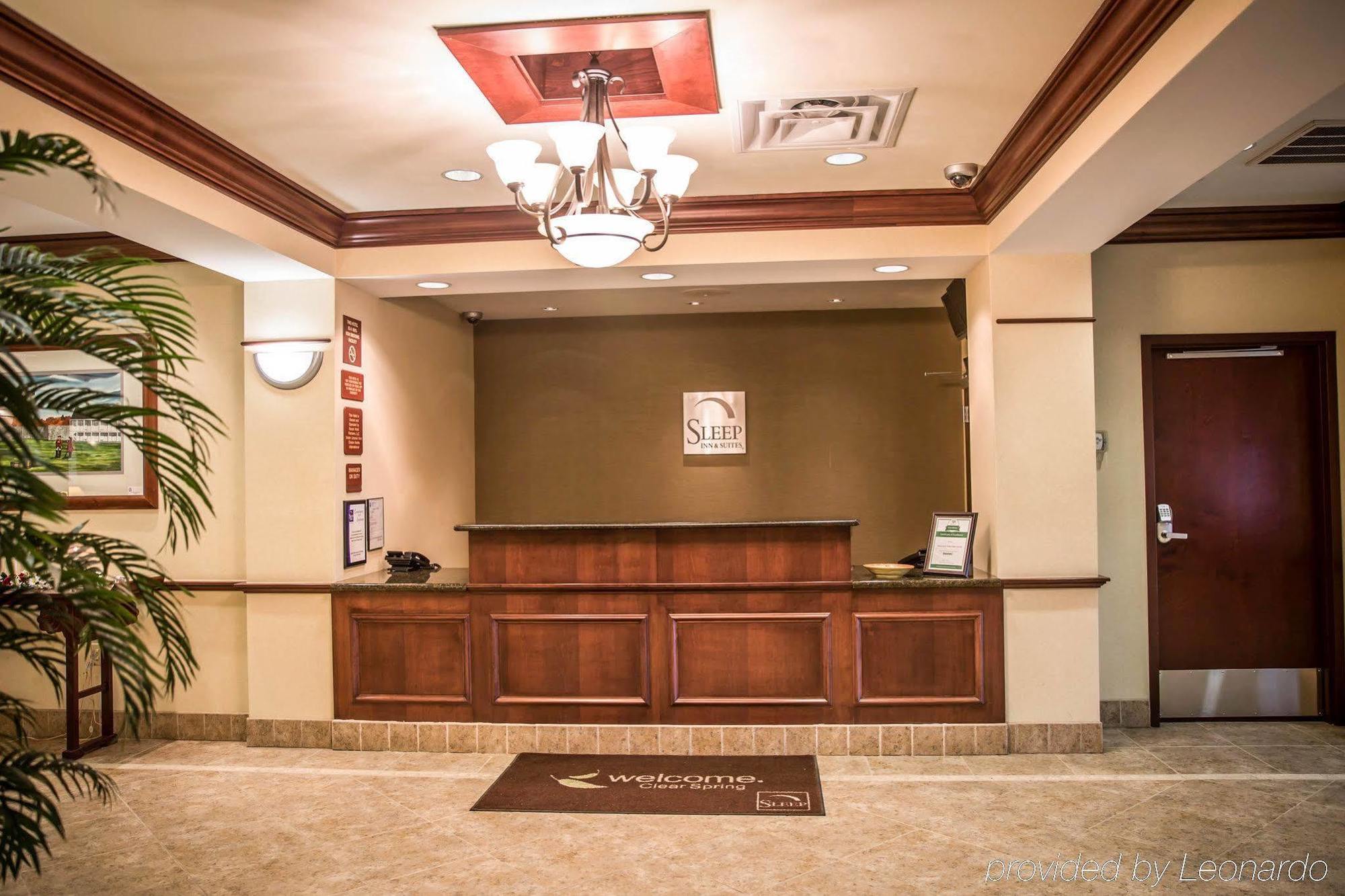 Holiday Inn Express & Suites Clear Spring By Ihg Eksteriør billede