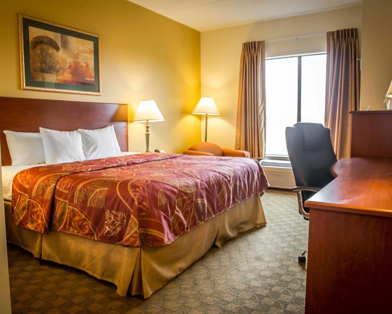 Holiday Inn Express & Suites Clear Spring By Ihg Eksteriør billede