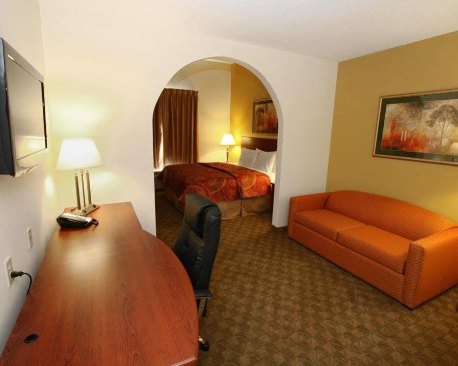 Holiday Inn Express & Suites Clear Spring By Ihg Eksteriør billede